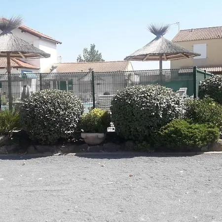 Apartmán T2, Terrasse, Piscine, Clim, Proche *