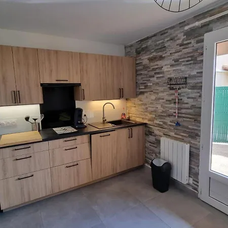 Apartament T2, Terrasse, Piscine, Clim, Proche