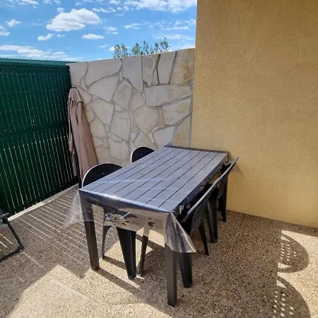 Apartament T2, Terrasse, Piscine, Clim, Proche