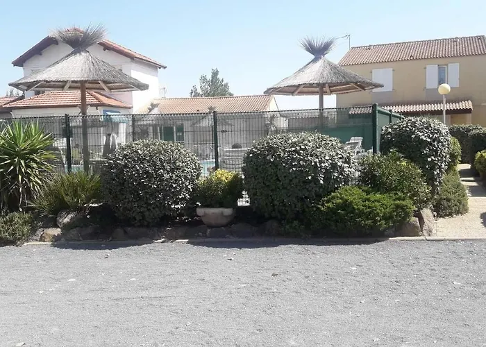 Apartament T2, Terrasse, Piscine, Clim, Proche *
