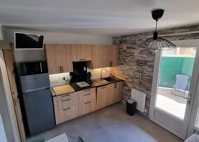 Apartament T2, Terrasse, Piscine, Clim, Proche *